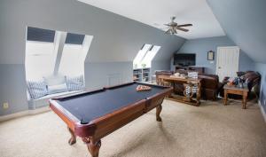Room-Makeover-with-Skylights