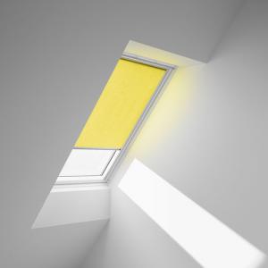 installed-4073-flat-light-filtering-bright-yellow web